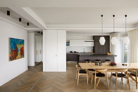 EC1 Penthouse: Open plan dining and kitchen area