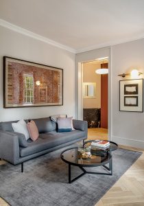Highbury Apartment: living room