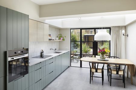 South London Cottage: kitchen