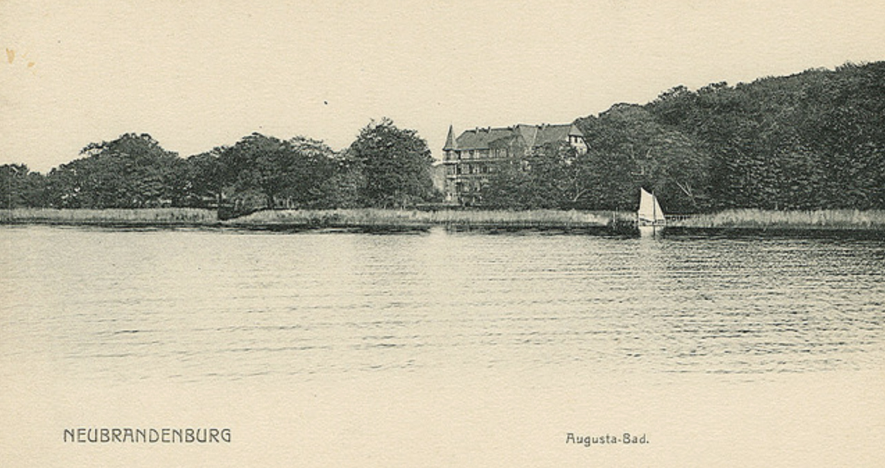 Haus am Augustabad: historische Postkarte Augustabad Neubrandenburg
